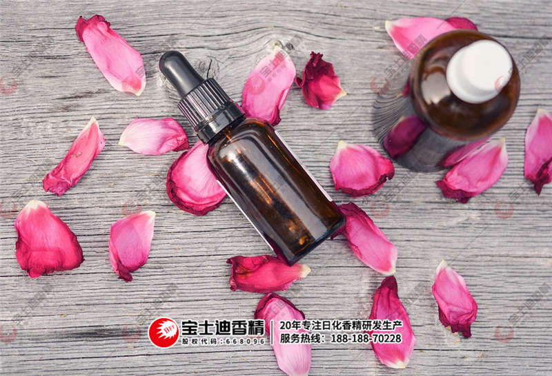 香水(shuǐ) 香水